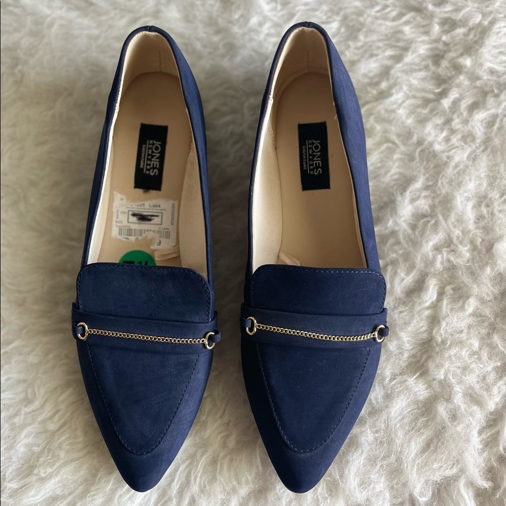 Loafers; US 7.5 (New)